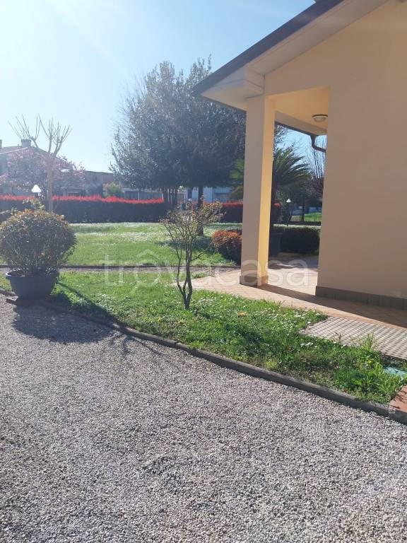 casa indipendente in vendita ad Agliana