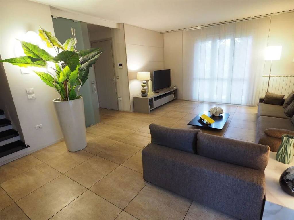 casa indipendente in vendita ad Agliana in zona Spedalino