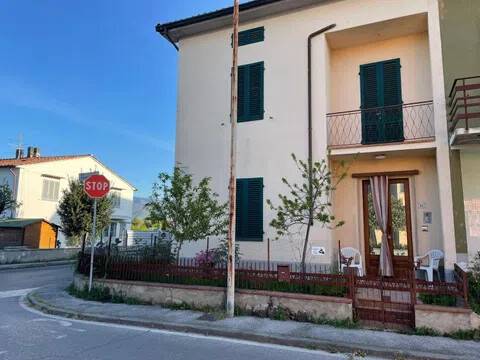 casa indipendente in vendita ad Agliana