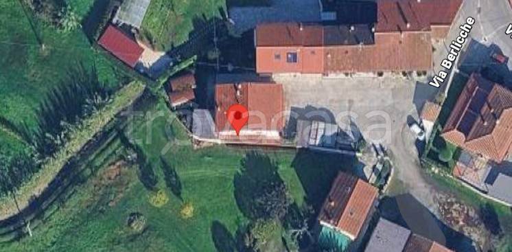 casa indipendente in vendita ad Agliana