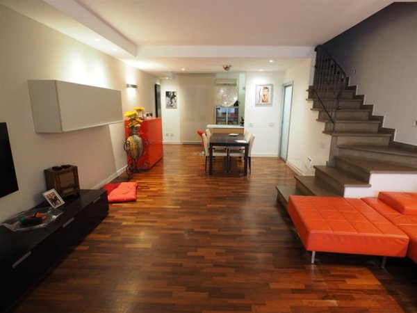 casa indipendente in vendita ad Agliana in zona Spedalino