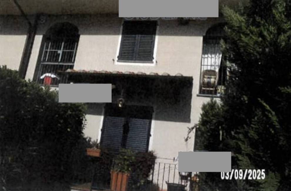 casa indipendente in vendita ad Agliana in zona Ferruccia