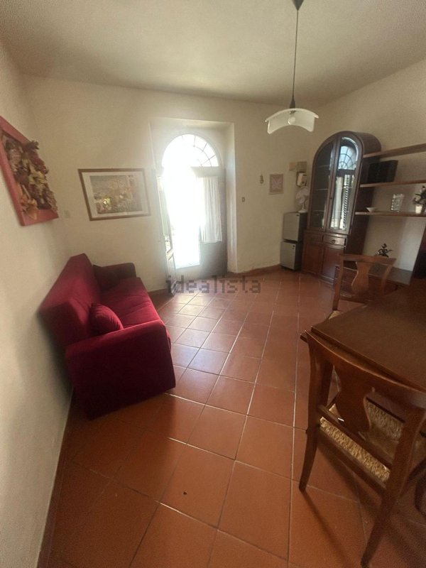 casa indipendente in vendita ad Agliana in zona San Niccolò