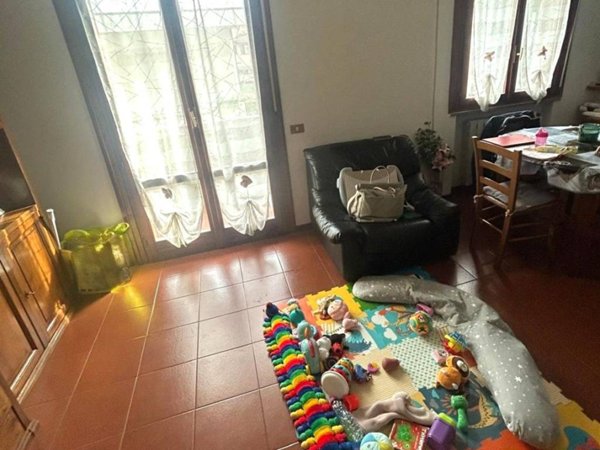 appartamento in vendita ad Agliana in zona San Michele