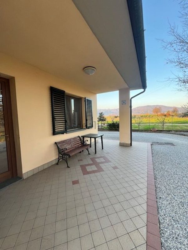casa indipendente in vendita ad Agliana in zona San Niccolò