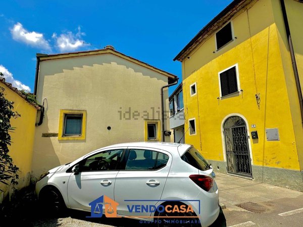 casa indipendente in vendita ad Agliana