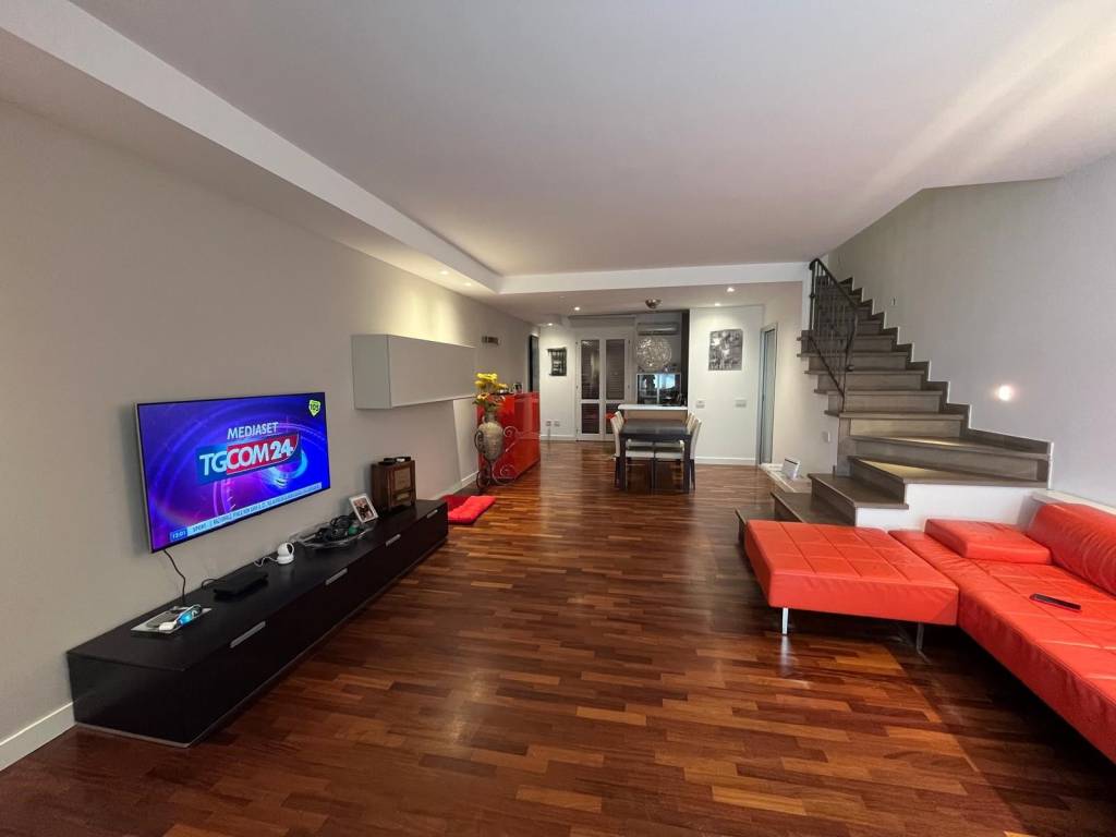 casa indipendente in vendita ad Agliana
