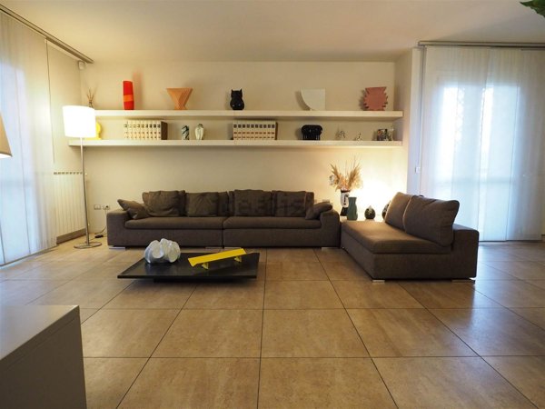 casa indipendente in vendita ad Agliana in zona Spedalino