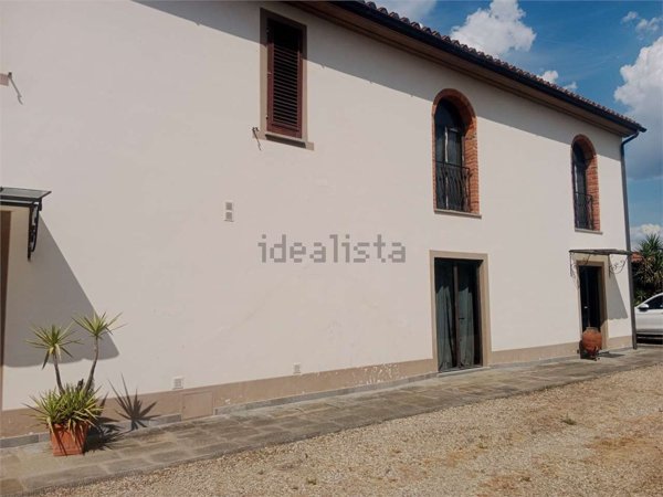 appartamento in vendita ad Agliana in zona Ferruccia