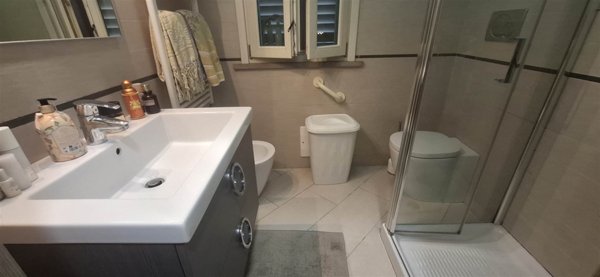 casa indipendente in vendita ad Agliana in zona San Niccolò