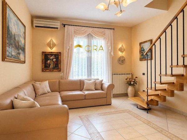 appartamento in vendita ad Agliana in zona San Niccolò