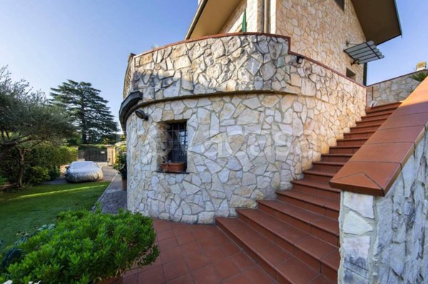 casa indipendente in vendita a Buggiano