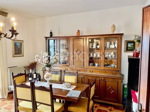 appartamento in vendita a Buggiano in zona Borgo a Buggiano