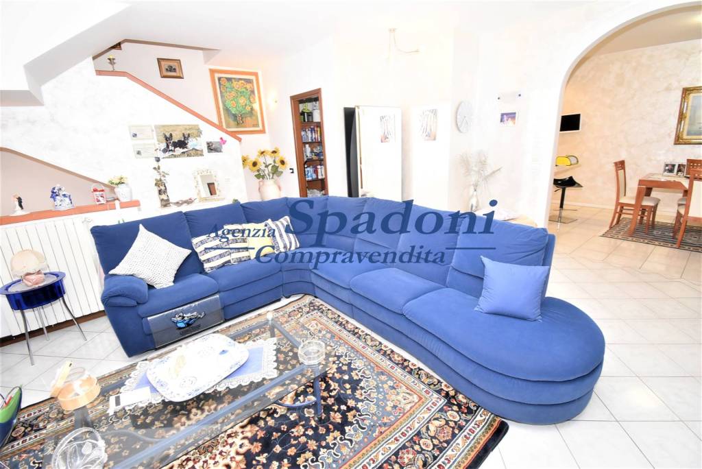 casa indipendente in vendita a Buggiano in zona Santa Maria