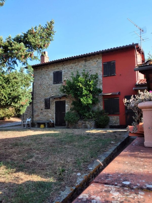 esavano in vendita a Buggiano