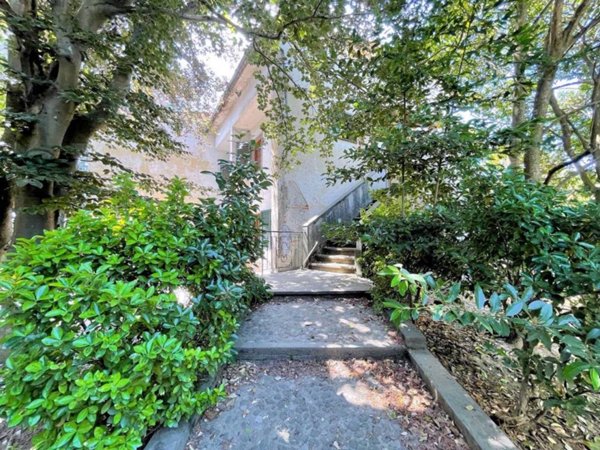 casa indipendente in vendita a Buggiano