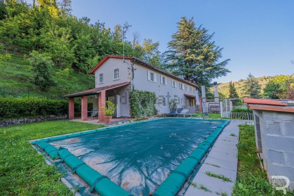 casa indipendente in vendita a Buggiano