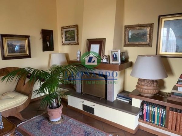 casa indipendente in vendita a Buggiano in zona Borgo a Buggiano