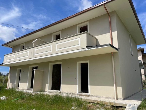 casa indipendente in vendita a Buggiano