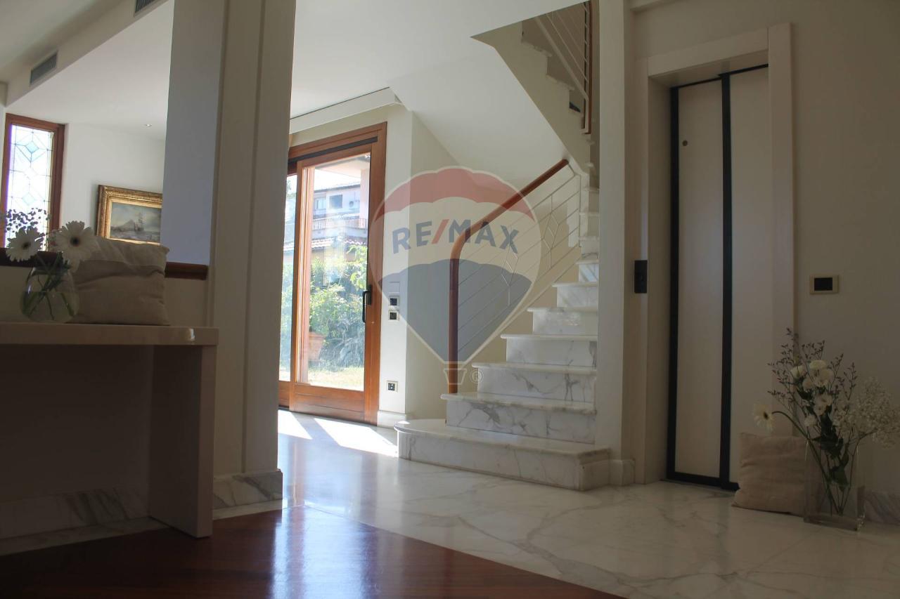 casa indipendente in vendita a Buggiano in zona Borgo a Buggiano