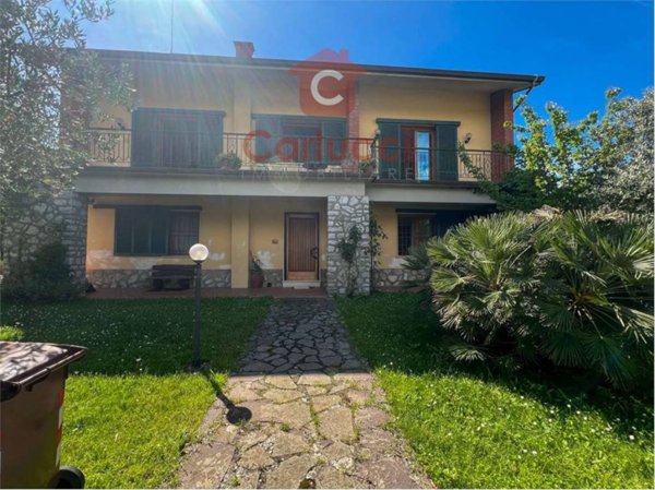 appartamento in vendita a Buggiano in zona Borgo a Buggiano