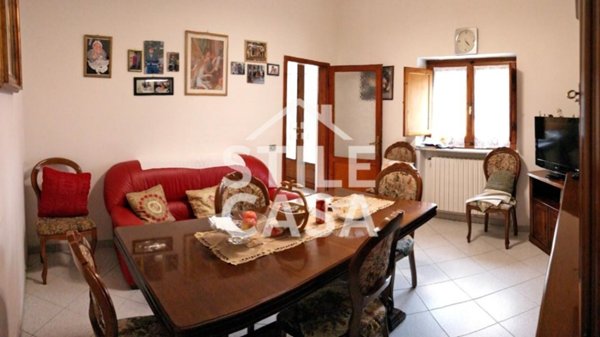 casa indipendente in vendita a Buggiano in zona Borgo a Buggiano