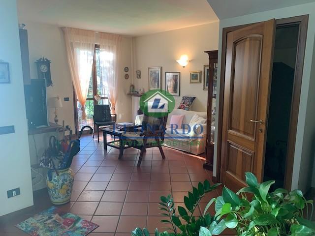 casa indipendente in vendita a Buggiano in zona Borgo a Buggiano