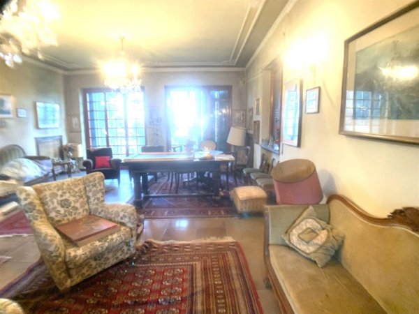 casa indipendente in vendita a Buggiano in zona Borgo a Buggiano