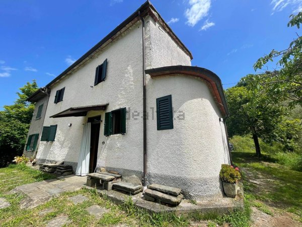 casa indipendente in vendita a Buggiano in zona Malocchio