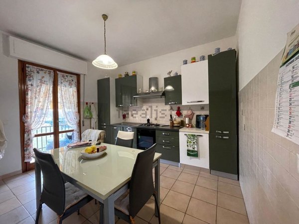 appartamento in vendita a Buggiano in zona Borgo a Buggiano