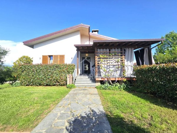 casa indipendente in vendita a Buggiano in zona Borgo a Buggiano