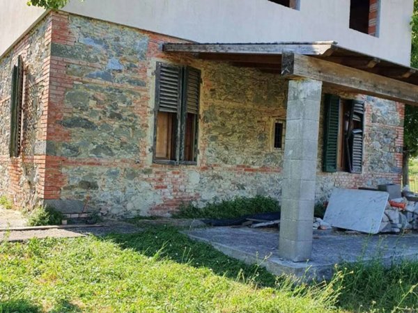 casa indipendente in vendita a Buggiano