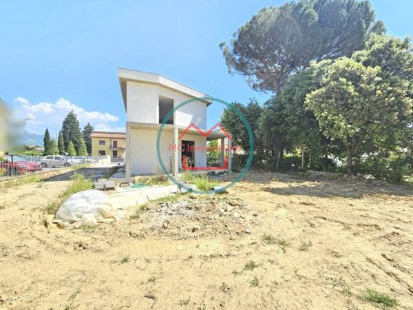 casa indipendente in vendita a Buggiano in zona Borgo a Buggiano
