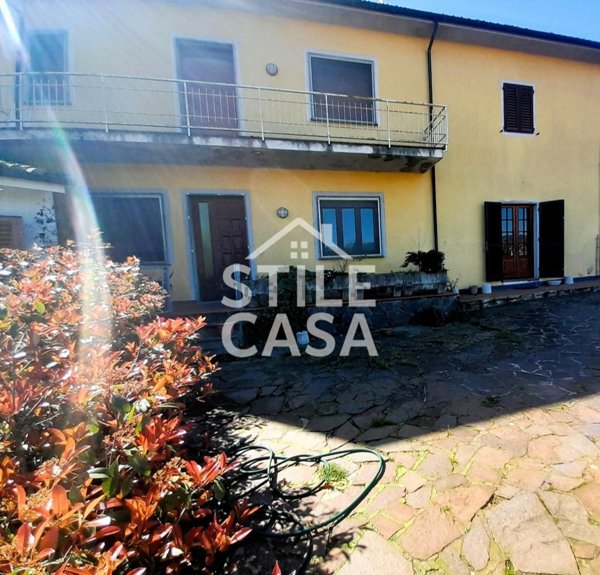 casa indipendente in vendita a Buggiano in zona Pittini