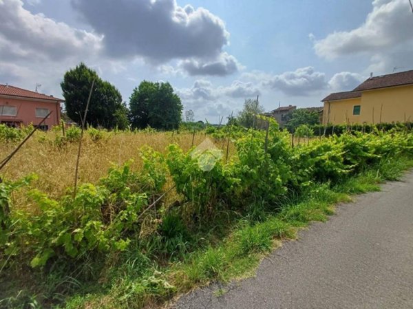 casa indipendente in vendita a Buggiano in zona Borgo a Buggiano