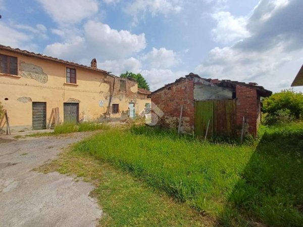 casa indipendente in vendita a Buggiano in zona Borgo a Buggiano