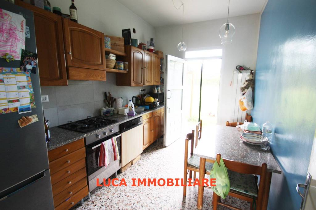casa indipendente in vendita a Buggiano