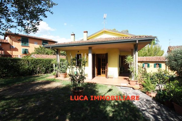 casa indipendente in vendita a Buggiano