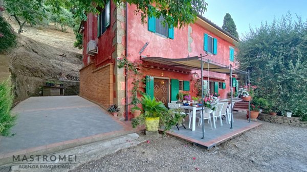 casa indipendente in vendita a Buggiano in zona Colle di Buggiano