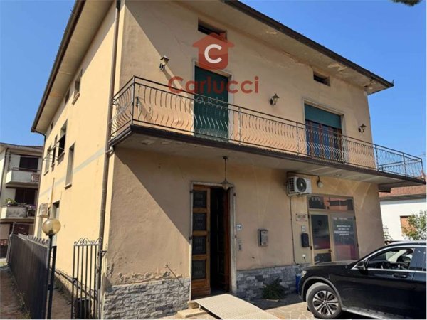 appartamento in vendita a Buggiano in zona Borgo a Buggiano