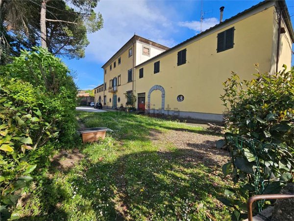 casa indipendente in vendita a Buggiano