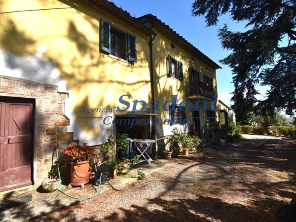 casa indipendente in vendita a Buggiano