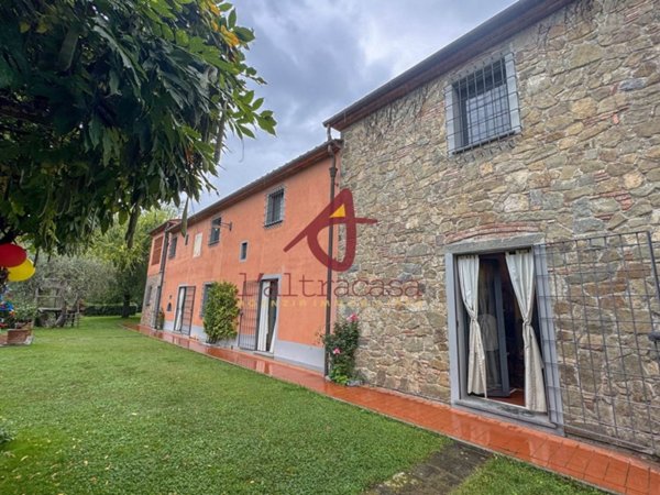 casa indipendente in vendita a Buggiano