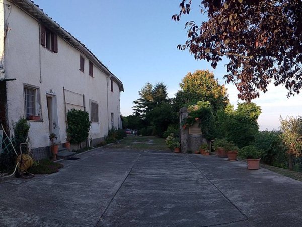 casa indipendente in vendita a Buggiano