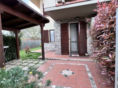 casa indipendente in vendita a Buggiano in zona Borgo a Buggiano