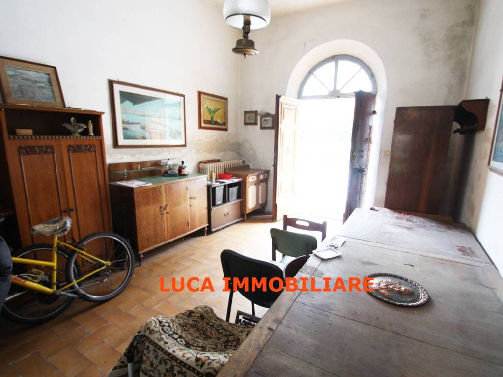 appartamento in vendita a Buggiano in zona Borgo a Buggiano