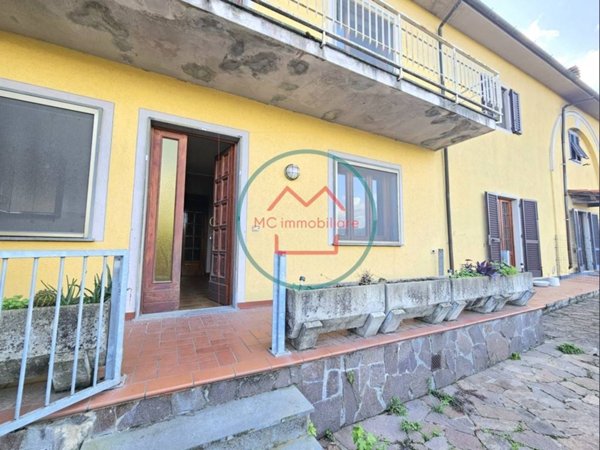 casa indipendente in vendita a Buggiano in zona Santa Maria