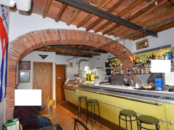 negozio in vendita a Buggiano in zona Borgo a Buggiano