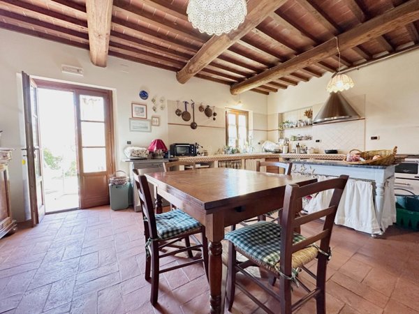 casa indipendente in vendita a Buggiano