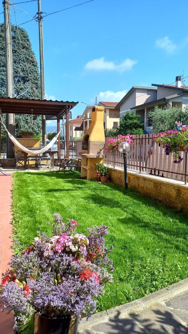 appartamento in vendita a Buggiano in zona Borgo a Buggiano